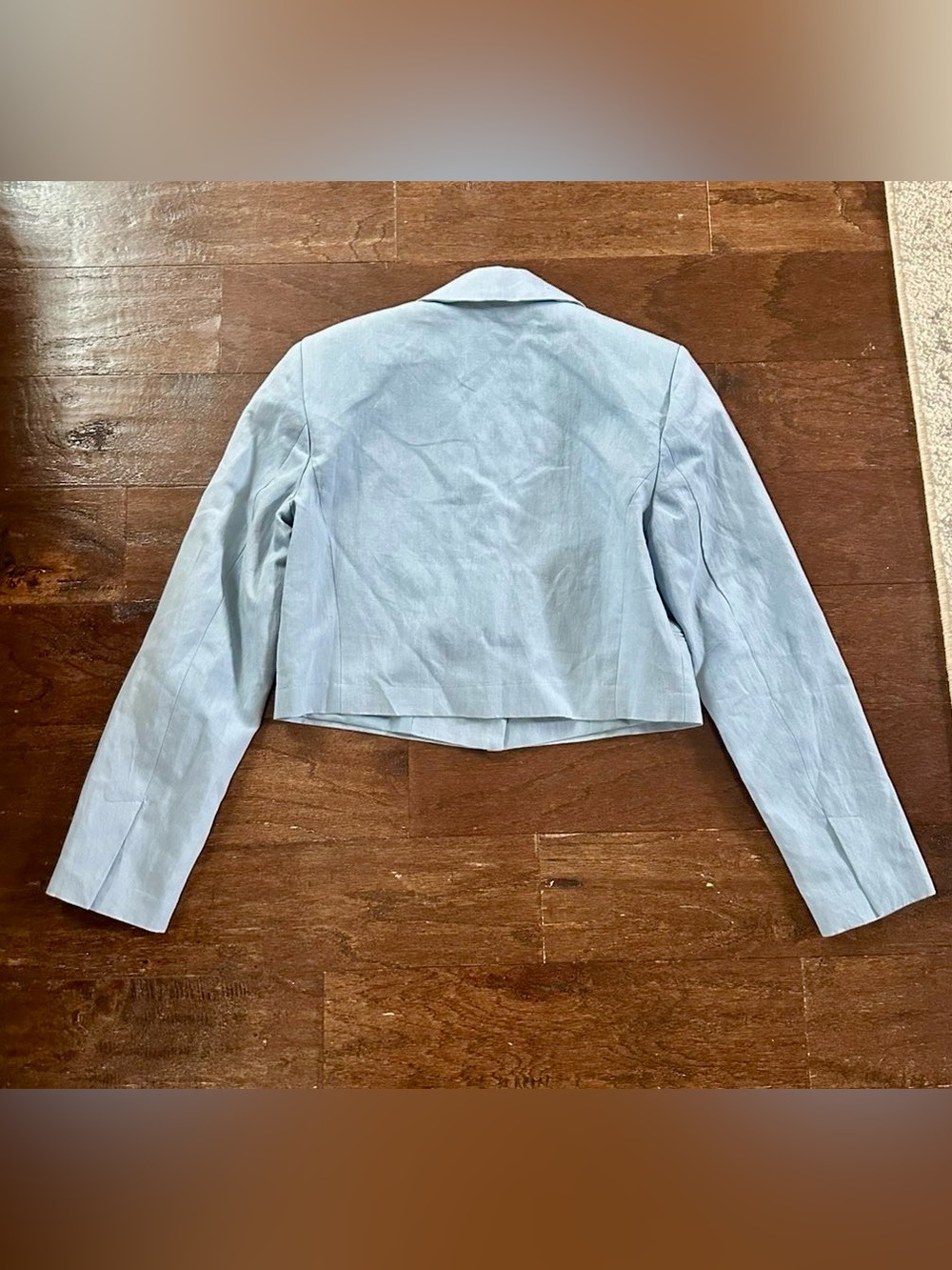 Zara- Light Blue Cropped Blazer Jacket Size
Small Tailored Single Button-NWT - Picture 3 of 10